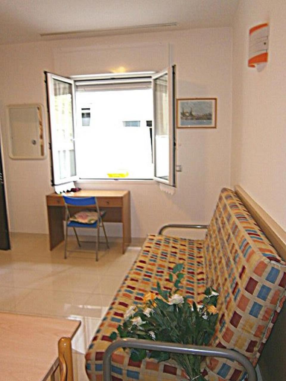 Jolly Apartment Бибионе Екстериор снимка
