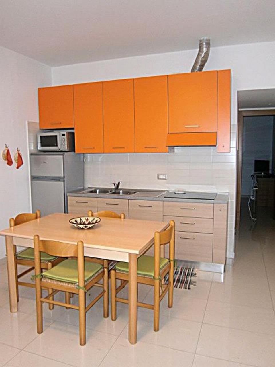 Jolly Apartment Бибионе Екстериор снимка